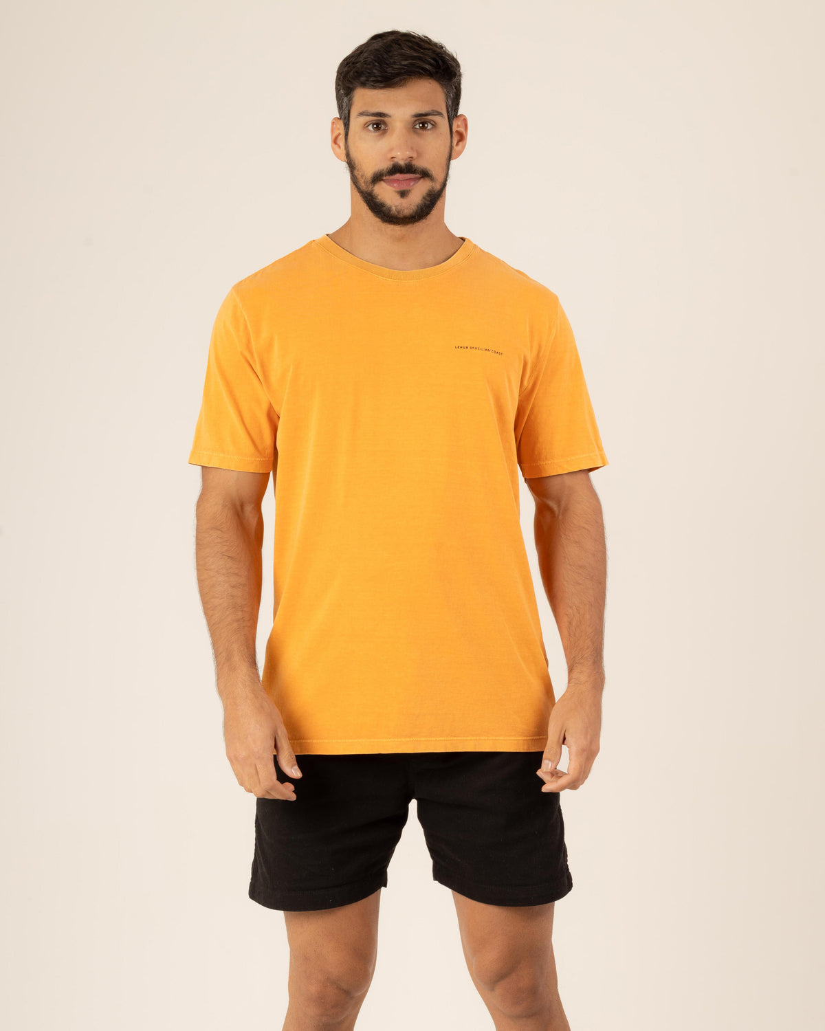Amarelo