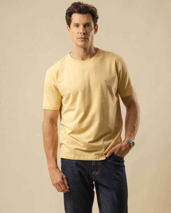 amarelo