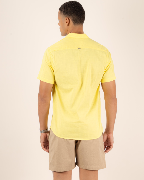 amarelo
